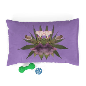 Soft Kiss (Purps) Pet Bed